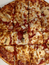 Signature Supreme Pizza